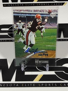 Ozzie Newsome Autographed w HOF Inscription 1997 Upper Deck #154 Football Card