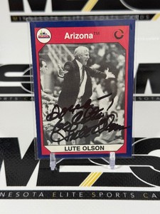Lute Olson Auto 1990 Collegiate Collection #103 Basketball Card