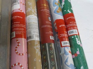 5 rolls Gift Wrapping Paper