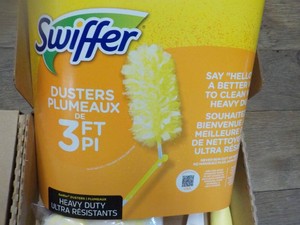 2 Swiffer 3 ft Dusters with extra Dusters