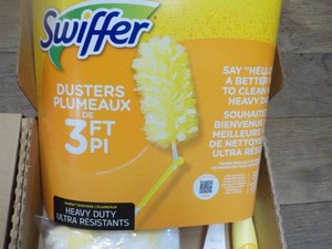 2 Swiffer 3 ft Dusters with extra Dusters