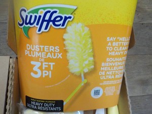 2 Swiffer 3 ft Dusters with extra Dusters