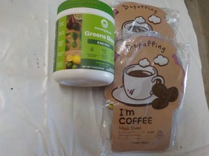 Greens Blend Energy and Depuffing Mask Sheets