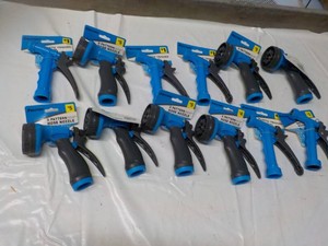 12 Nozzles