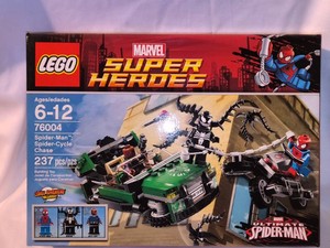 RETIRED LEGO Marvel Super Heros Spider-Man Spider-Cycle Chase Set