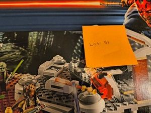 RETIRED LEGO STAR WARS PALPATINES ARREST (9526)
