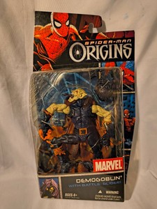 SPIDERMAN Demogoblin with Battle Glider action figure