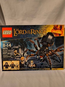 LEGO THE LORD OF THE RINGSSHELOB ATTACKS (Set 9470)
