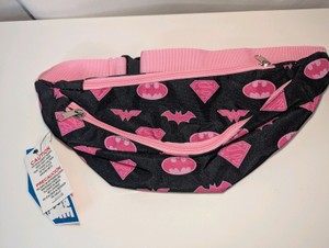 NWT Funko Justice League Breast Cancer Awareness fanny pack