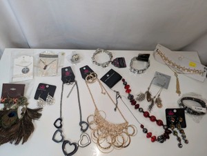 NIB Fashion Jewelry Lot #2