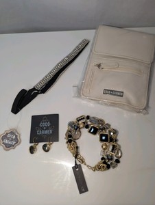 NIB Coco  Carmen Phone Wallet Purse and Accessories