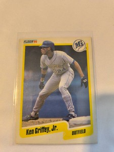Vintage 1990 Ken Griffey Jr Card