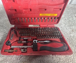 Mac Tools 14in Hex Drive Mac-Grip Ratcheting Bit Driver Set - 123pc