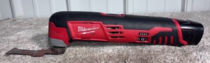 Milwaukee M12 Lithium-Ion Cordless Multi-Tool wBattery