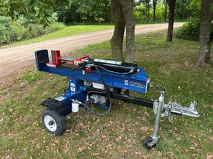 Iron & Oak 26-Ton VerticalHorizontal Log Splitter wTorsion Axle