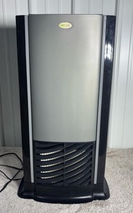 Essick Aircare Tower Evaporative Humidifier (Model D46 720) with Extra Filters