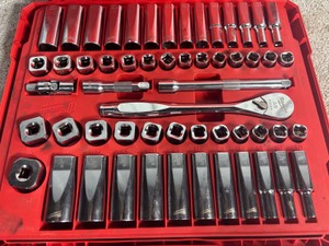 Milwaukee 38 in. Drive SAEMetric Ratchet and Socket Mechanics Tool Set (56-Piece)
