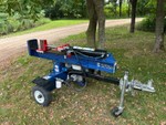 Iron & Oak 26-Ton Vertical/Horizontal Log Splitter w/Torsion Axle