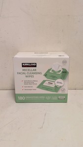 NEW KIRKLAND SIGNATURE MICELLAR FACIAL CLEANSING WIPES