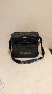 TITAN PRO BY ARCTIC ZONE COLLAPSIBLE COOLER