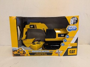 NEW CAT MASSIVE MOVER STEEL EXCAVATOR