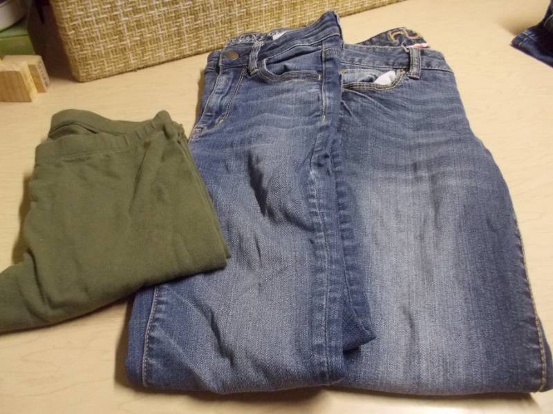 Womens Denim Jeans & Casual Pants Lot - Sizes 12 to 2