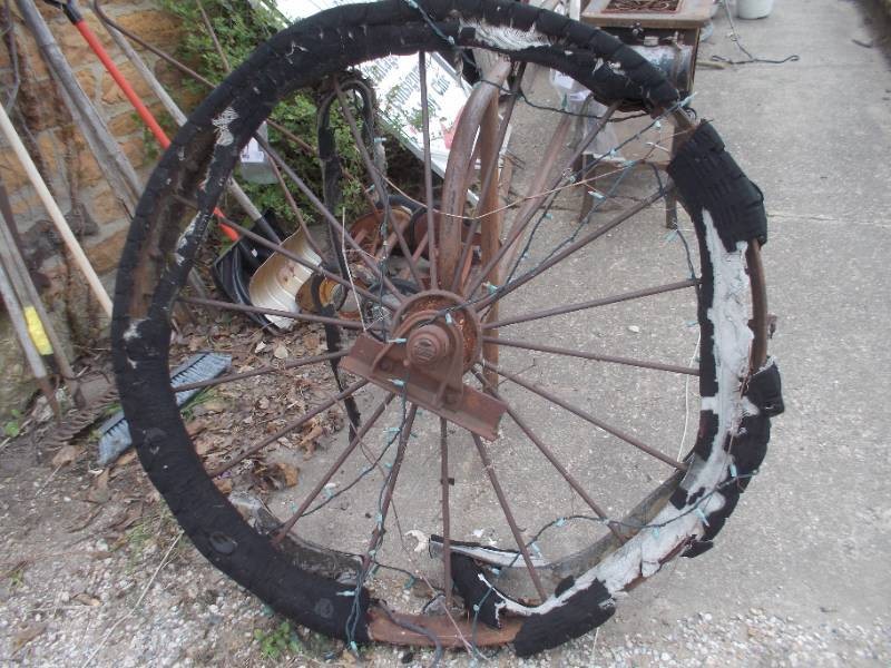 Vintage Spoke Wheel  Hub