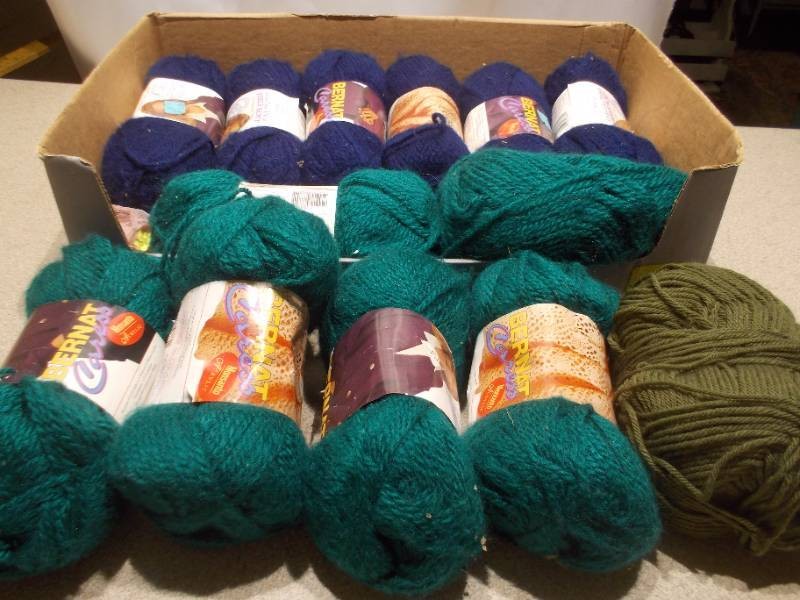 Premium Multi-Pack Yarn Lot - Assorted Skeins in Vibrant Deep Teal & Classic Navy Blue