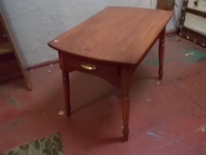 Vintage Wooden Accent End Table with Single Drawer