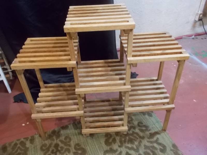 Multi-Tier Wooden Slatted Plant Stand  Display Shelf