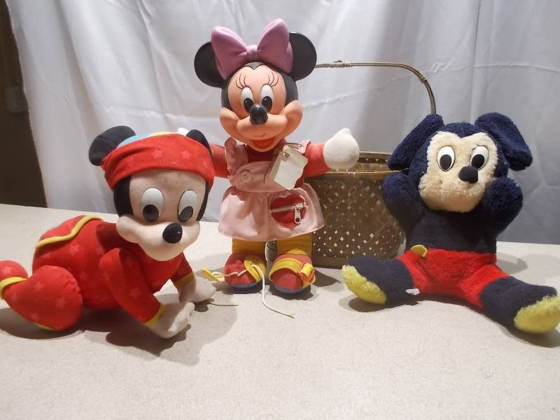 Vintage Disney Mickey & Minnie Mouse Plush Lot - Vinyl Face & Crawling Mickey Figures