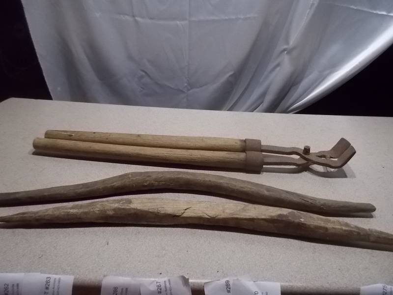 Vintage Blacksmith Farrier Pincers  Nippers & Curved Wooden Handles Lot
