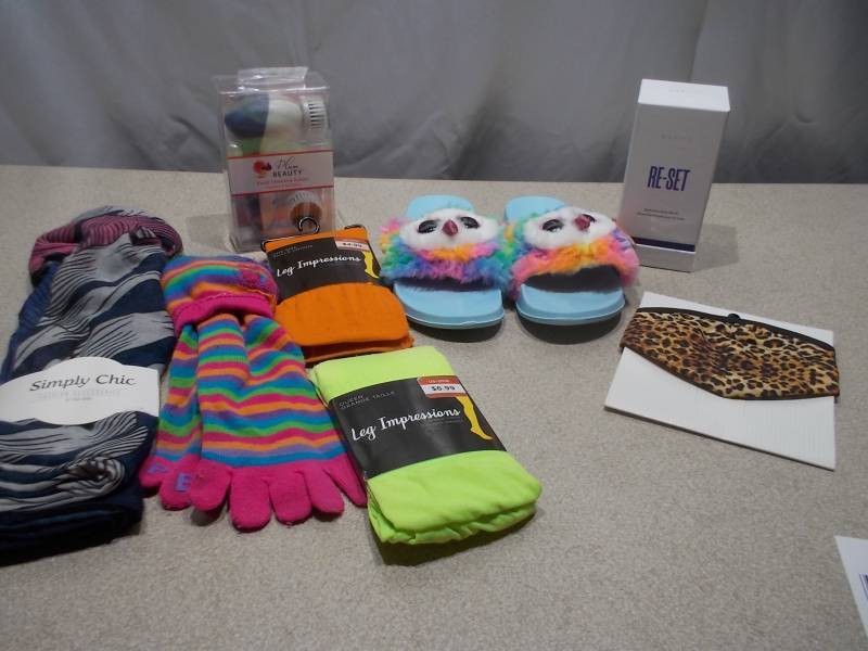 Assorted Womens Accessories, Footwear & Apparel Lot