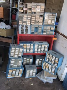 Metal multi-drawer storage drawersbins wood red shelf unit