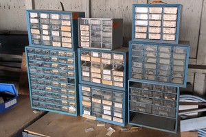 (8) Metal multi-drawer hardware storage drawersbins