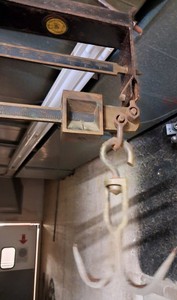 RARE ANTIQUE HANGING MEAT SCALE