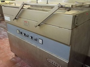 NSF HOBART VACUUM SEALER