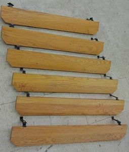 6 WOODEN SHELVES