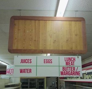 8 WOOD ISLE SIGNS