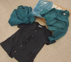 4 NICE BUTTON UP CHEFKITCHEN SHIRTS