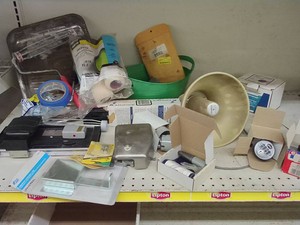 MISC ODD AND ENDS LOT MYSTERY JUNK LOT
