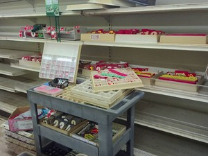 MASSIVE LOT OF NUMBER TRAYS - MEAT BUCKET -AND ROLLING CART