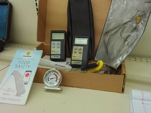 FOOD SAFETY THERMOMETERS