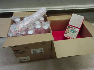 BOX OF POPCORN CUPS AND PIZZA TO GO BOXES