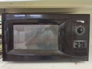 GOLDSTAR MICROWAVE