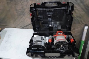 Skil 2-14 HP Corded Router