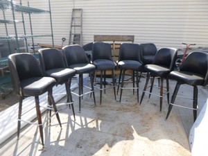 7 Barstools