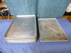 11 Full Size Sheet Pans