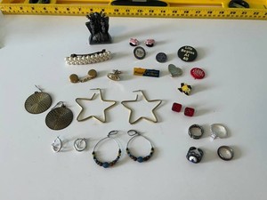 Assorted Jewelry, Earrings & Pins Mixed Lot