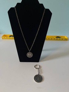 VTG Medallion Jewelry & Keychain - American Seal 2-Piece Mixed Lot